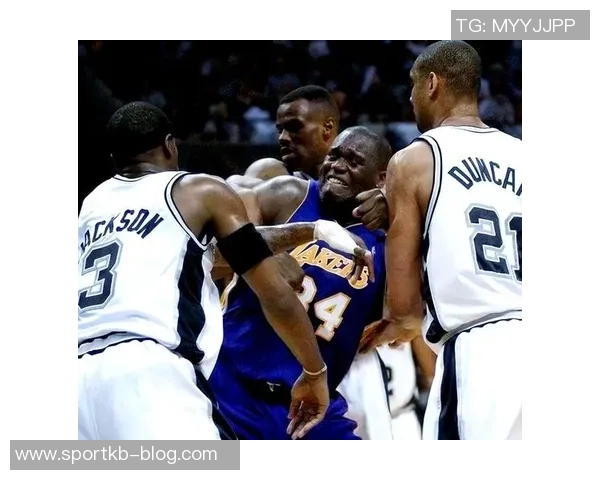 马刺与雷霆联手击败湖人和太阳展现团队攻防的完美配合